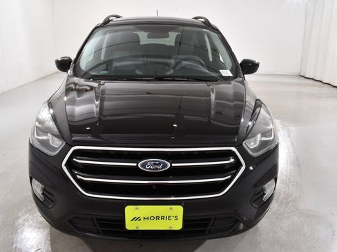 Used 2018 Ford Escape SE w/ SE Sport Appearance Package AWD/4WD image 3