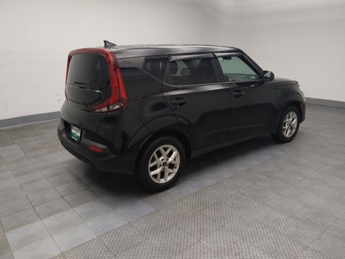 Used 2022 Kia Soul LX w/ Technology Package FWD image 10