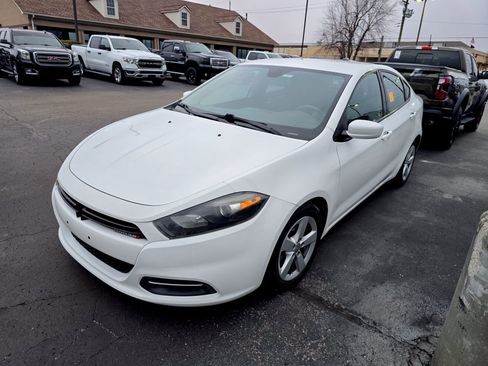 Used 2015 Dodge Dart SXT image 3