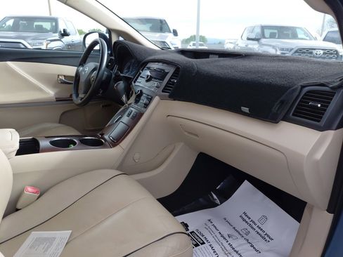 Used 2009 Toyota Venza AWD image 30