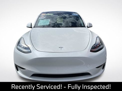 Used 2023 Tesla Model Y Long Range AWD/4WD image 3