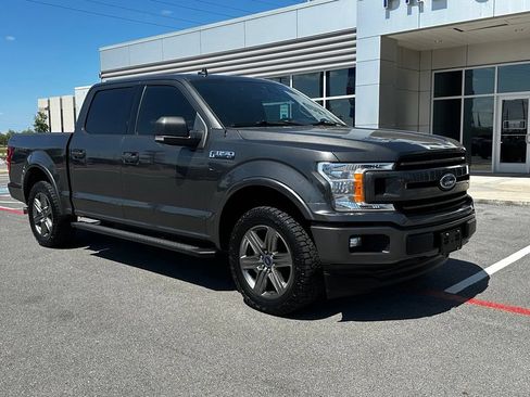 Used 2020 Ford F150 XLT w/ Equipment Group 302A Luxury RWD image 3