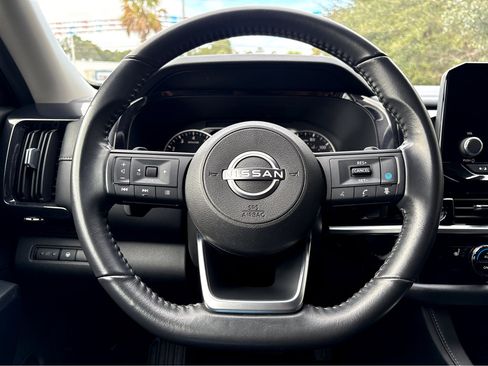 Certified 2024 Nissan Pathfinder SV image 20