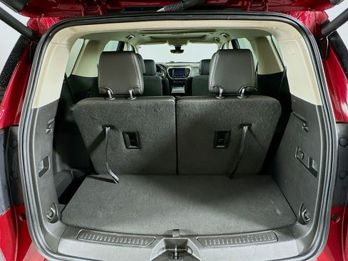 Used 2020 GMC Acadia Denali w/ Technology Package image 32