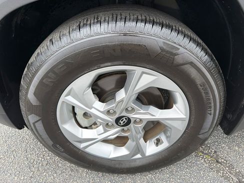 Used 2023 Hyundai Tucson SEL FWD image 11