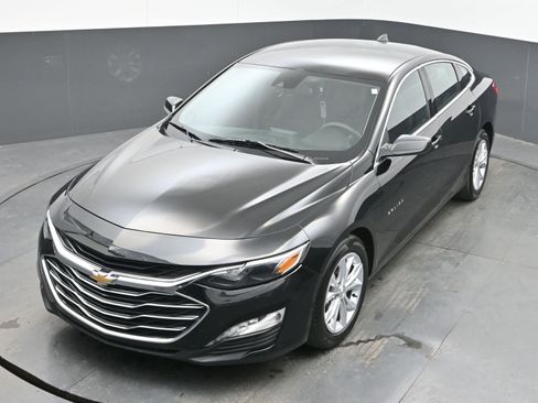 Used 2024 Chevrolet Malibu LT image 32