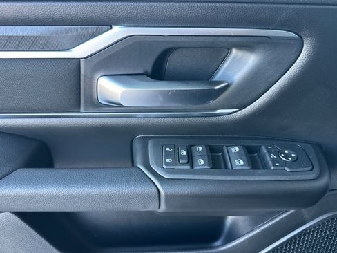 New 2026 RAM 1500 4x4 Crew Cab image 10