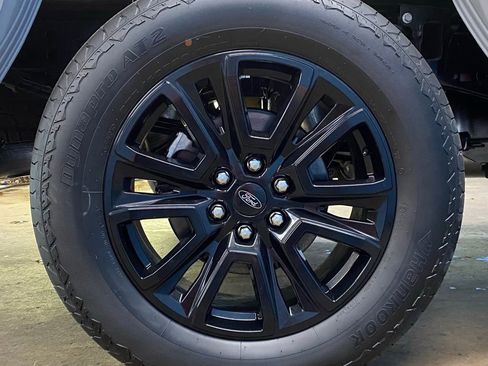 New 2025 Ford F150 Platinum w/ Equipment Group 702A High image 48