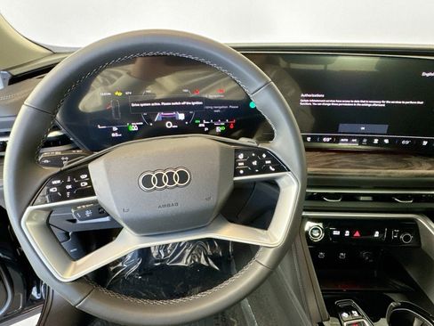 New 2025 Audi Q5 Premium Plus image 10