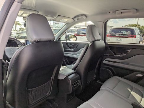 Used 2022 Lincoln Corsair FWD image 19