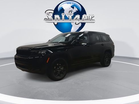 Used 2024 Jeep Grand Cherokee L Altitude image 7