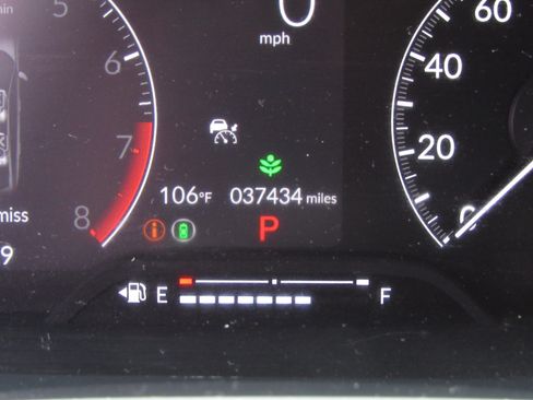 Used 2023 Honda Civic LX image 25