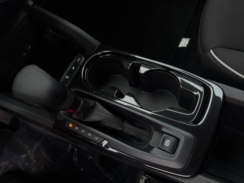 Used 2025 Chevrolet TrailBlazer LT w/ Driver Confidence Package image 40