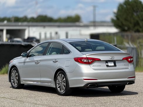 Used 2016 Hyundai Sonata Sport w/ Option Group 03 FWD image 10