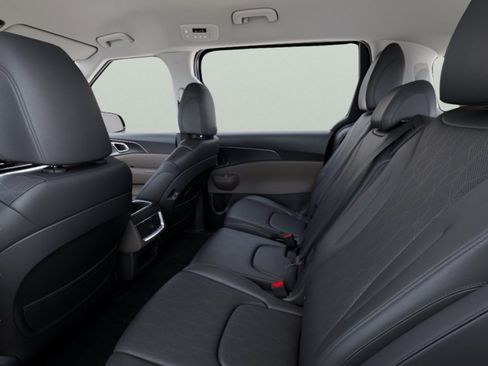 New 2026 Kia Carnival FWD image 14
