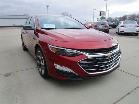 Used 2024 Chevrolet Malibu LT image 5