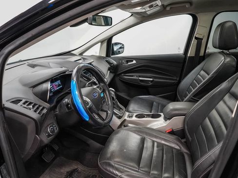 Used 2016 Ford C-MAX Energi SEL w/ Equipment Group 302A FWD image 18