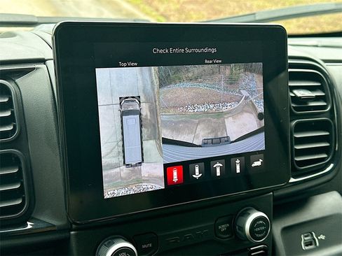 Used 2024 RAM ProMaster 3500 w/ Delivery Van Package image 20