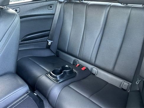 Used 2020 BMW 230i xDrive Convertible image 17