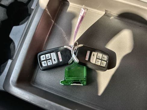 Used 2014 Honda Odyssey EX-L image 21