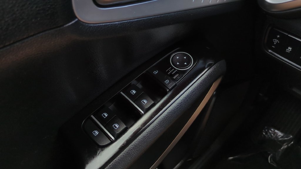 Used 2024 Kia Soul LX w/ Option Group 015 FWD image 16