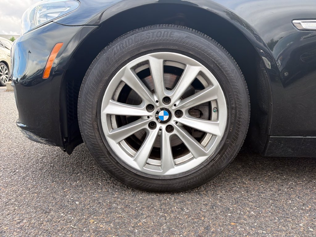 Used 2016 BMW 528i xDrive Sedan AWD/4WD image 10