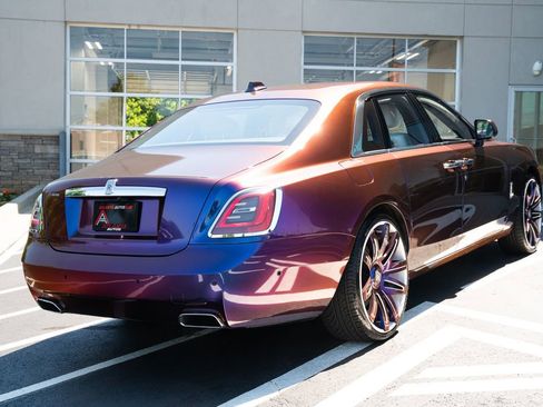 Used 2022 Rolls-Royce Ghost w/ Ghost Package AWD/4WD image 13