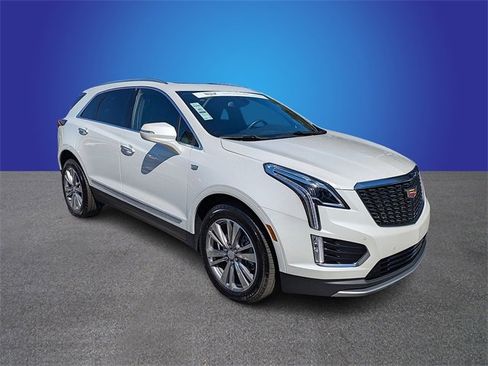 Certified 2025 Cadillac XT5 Premium Luxury image 7