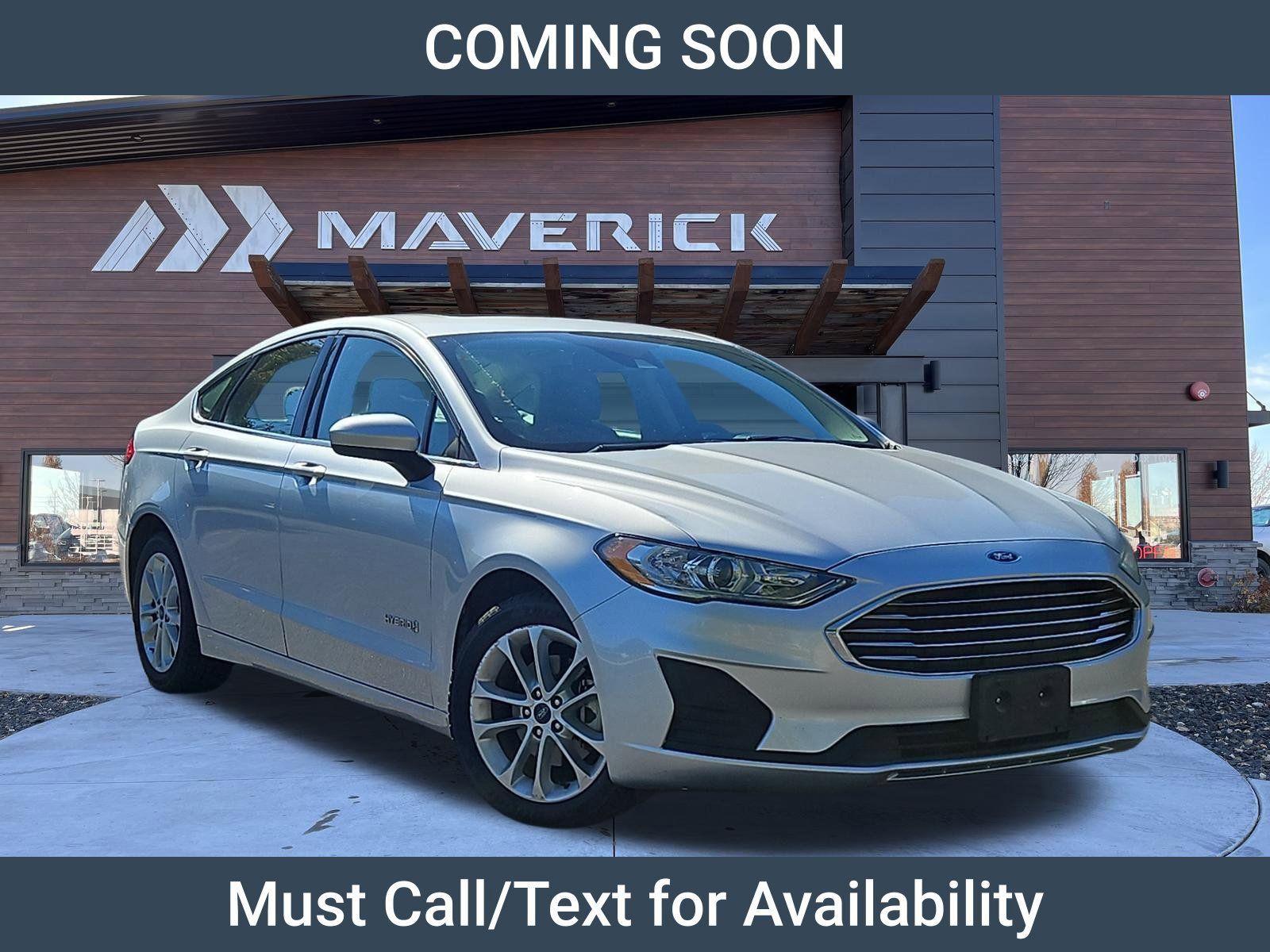 Used 2019 Ford Fusion SE FWD image 3