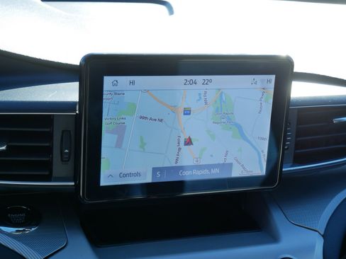 Certified 2022 Ford Explorer XLT w/ Equipment Group 202A image 22