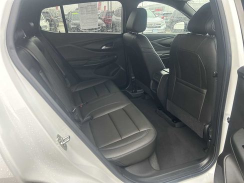 Used 2024 Buick Envista Sport Touring w/ Convenience I Package FWD image 26