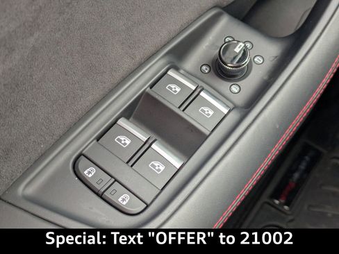 Used 2024 Audi RS Q8 image 26