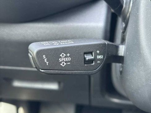 New 2025 Audi Q5 Premium Plus image 38