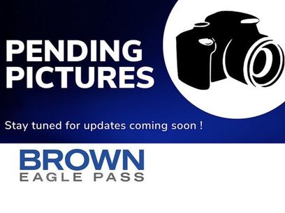 Used 2025 Chevrolet Traverse LT