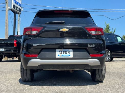 Used 2025 Chevrolet TrailBlazer LT AWD/4WD image 5