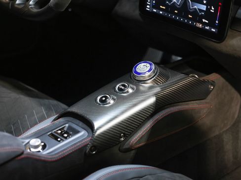 Used 2022 Maserati MC20 Coupe RWD image 23