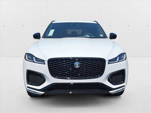 New 2026 Jaguar F-PACE R-Dynamic S AWD/4WD image 2