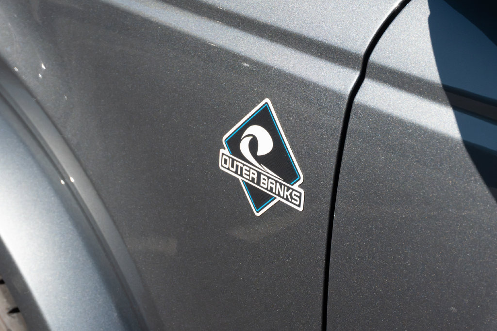 Used 2024 Ford Bronco Outer Banks AWD/4WD image 9