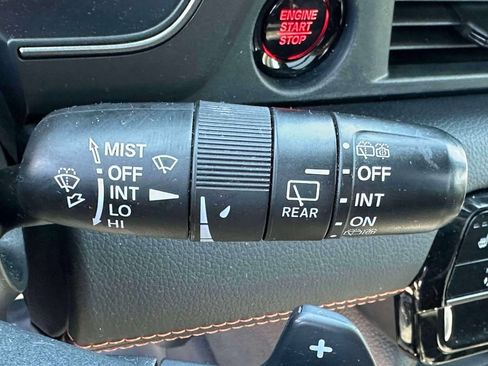 Used 2023 Honda Pilot TrailSport image 21
