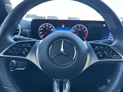Certified 2025 Mercedes-Benz CLA 250 image 26