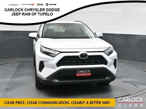 Used 2024 Toyota RAV4 XLE FWD image 7