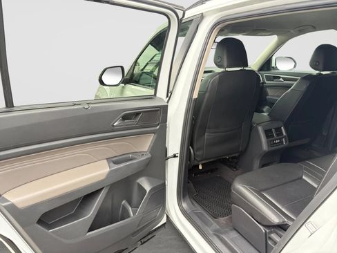 Used 2021 Volkswagen Atlas SE AWD/4WD image 14