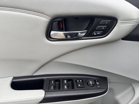 Used 2017 Acura RDX AWD w/ Technology Package image 9