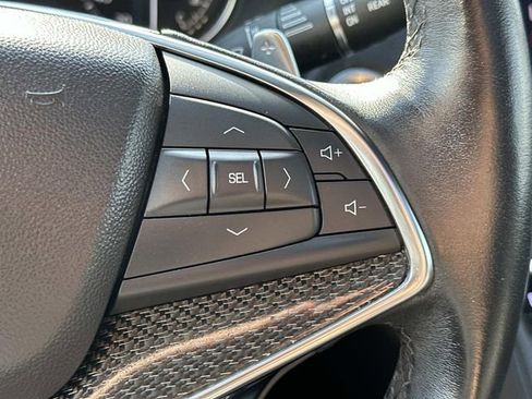Used 2022 Cadillac XT5 Sportv w/ LPO, ONYX Package AWD/4WD image 26