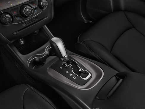 Used 2019 Dodge Journey GT w/ Nav & Sun Group image 9