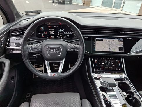 Used 2022 Audi SQ7 Prestige AWD/4WD image 12