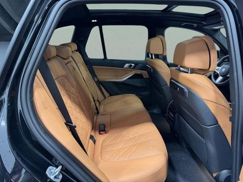 New 2026 BMW X5 xDrive50e w/ M Sport Package image 10