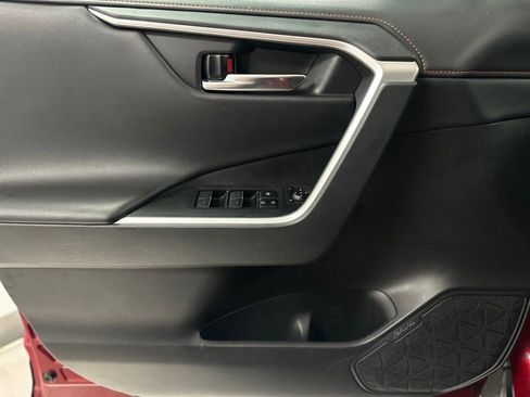 Used 2023 Toyota RAV4 Adventure image 15