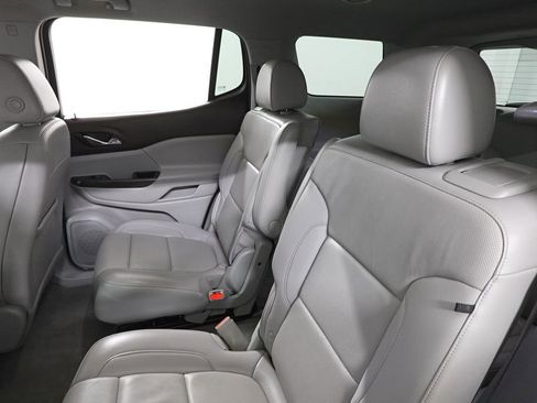 Used 2023 GMC Acadia SLT image 26