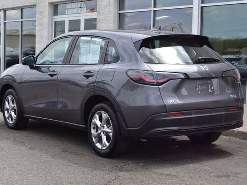 Used 2023 Honda HR-V LX image 7